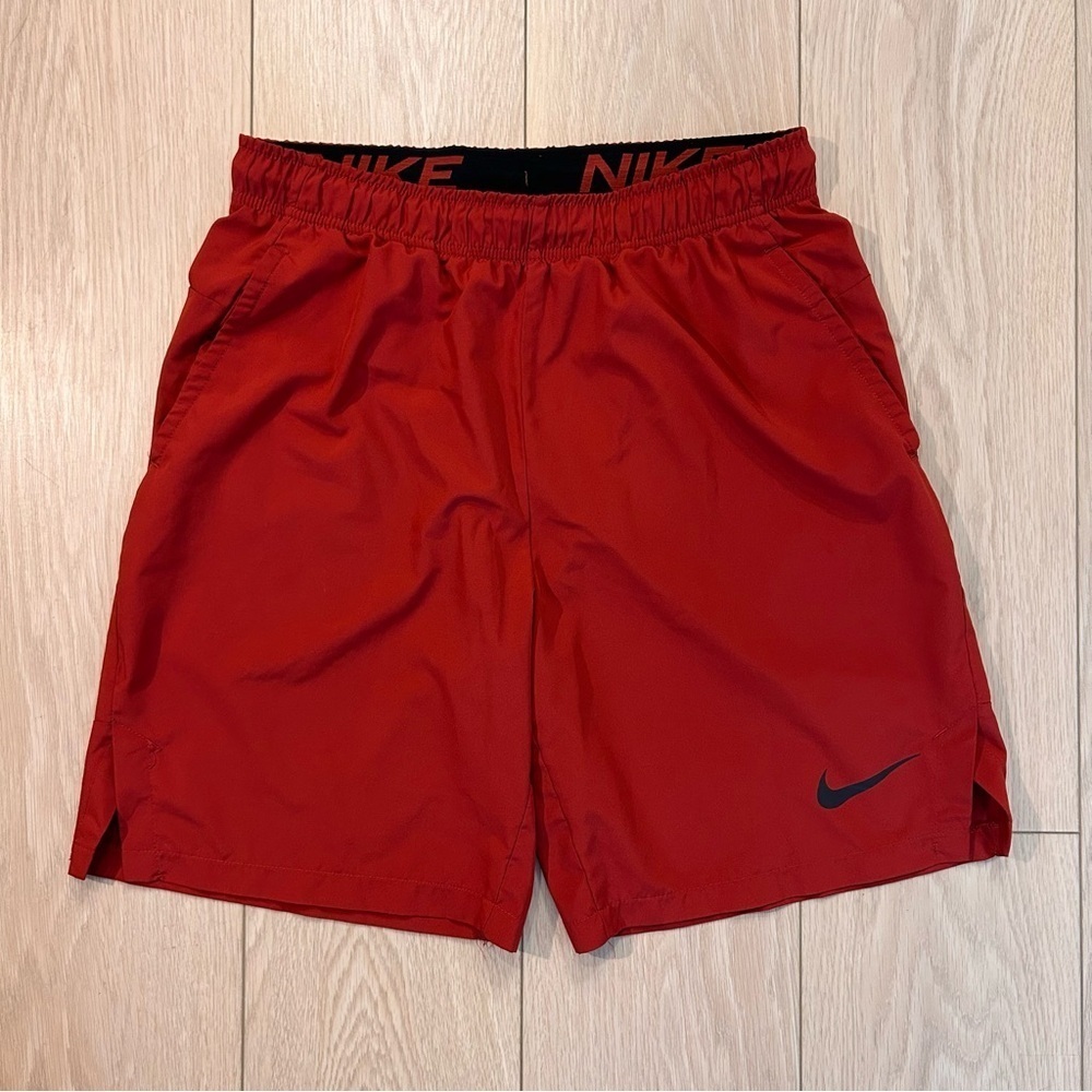 Nike DRI-FIT Red Training Shorts Size Medium